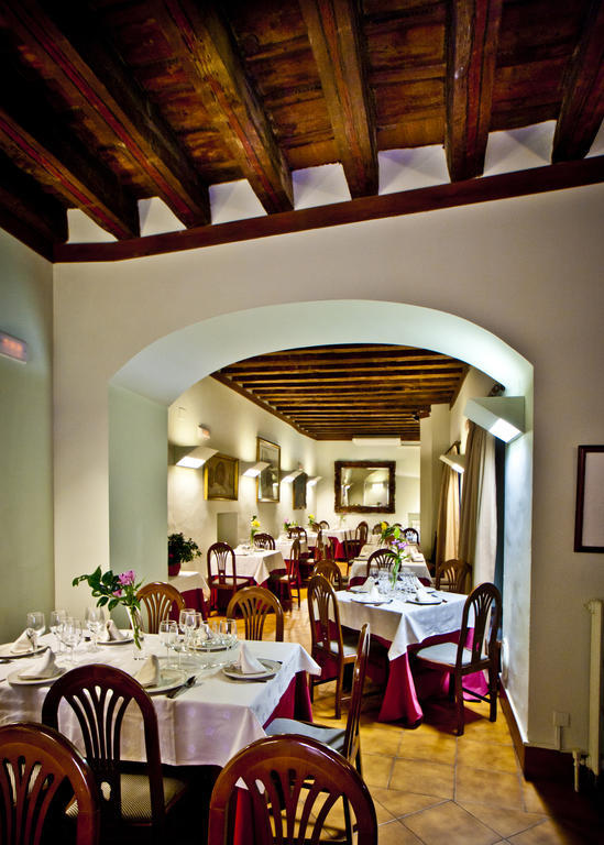 Hotel Condes De Castilla Segovia Kültér fotó